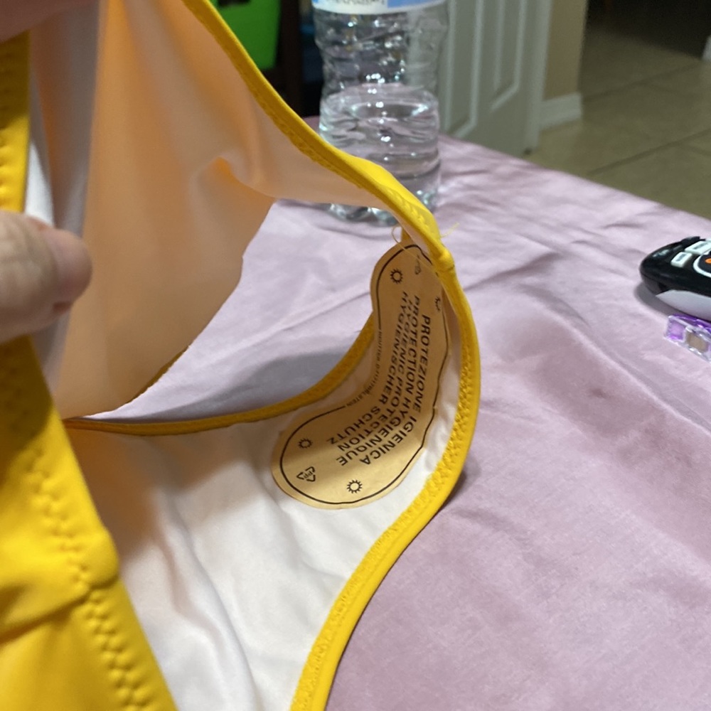 Cupshe Swim Suite Yellow - Picture 4 of 4